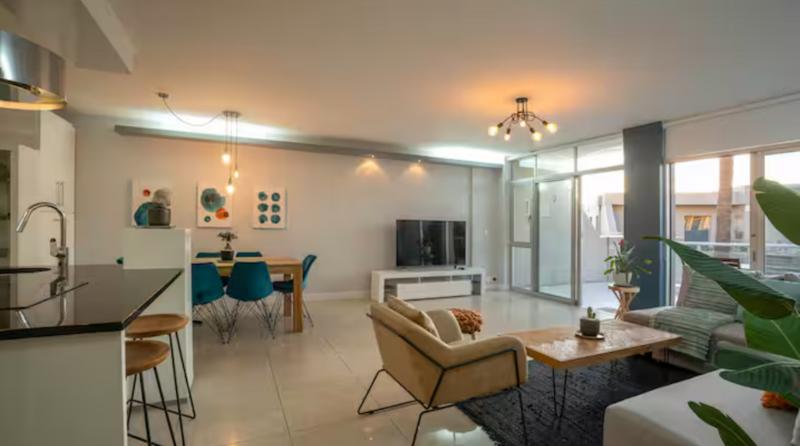 To Let 2 Bedroom Property for Rent in Dolphin Beach Western Cape